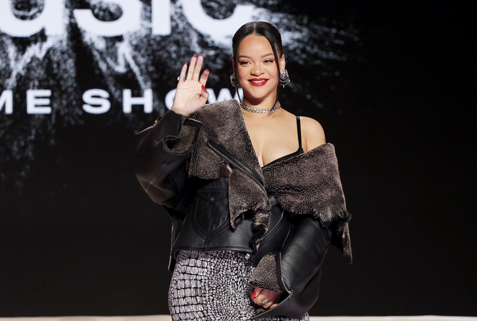 LVMH Launches New Fashion House With Rihanna - WSJ