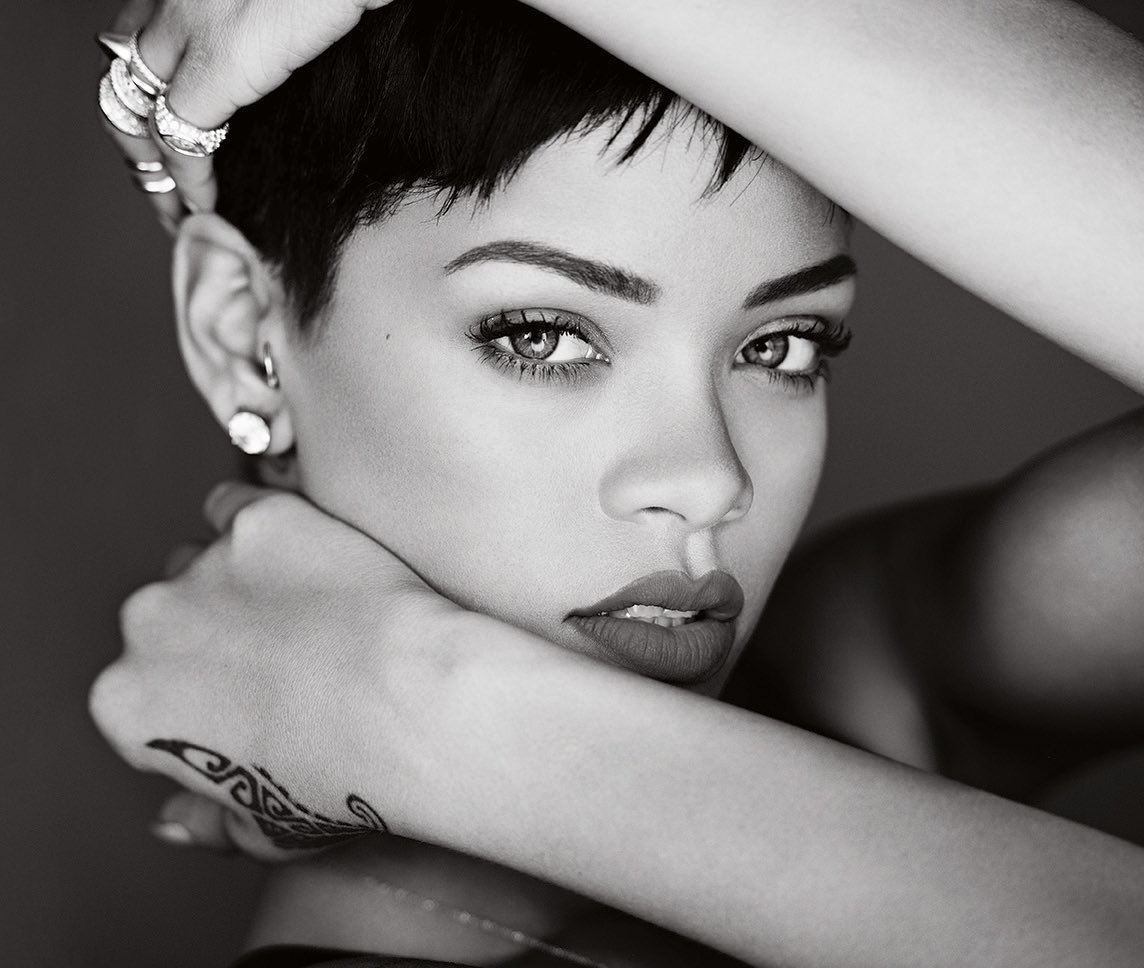 Rihanna's Unapologetic Achieves 3x Platinum Certification in the U.K.