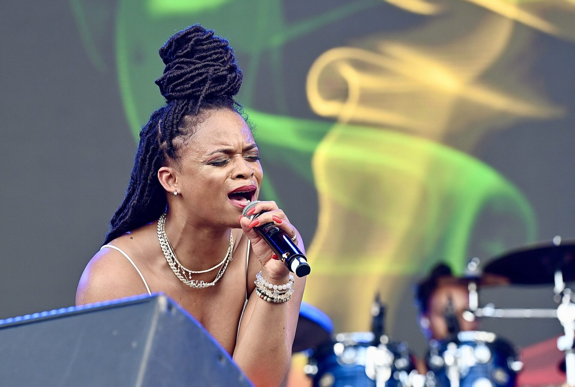 Lila Iké no longer signed to RCA Records