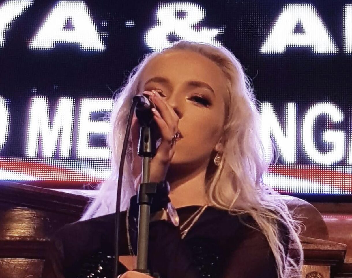 Angelica Mava