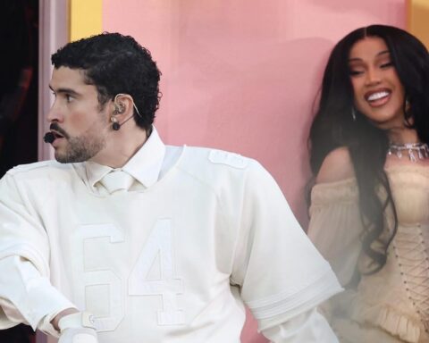 Band Bunny headiness Superbly LX, rapper Cardi B dances in his set