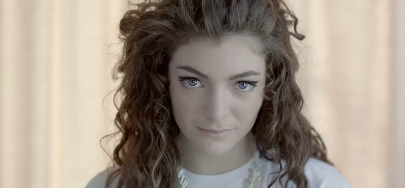 Lorde’s ‘Royals’ Hits One Billion-Views Club