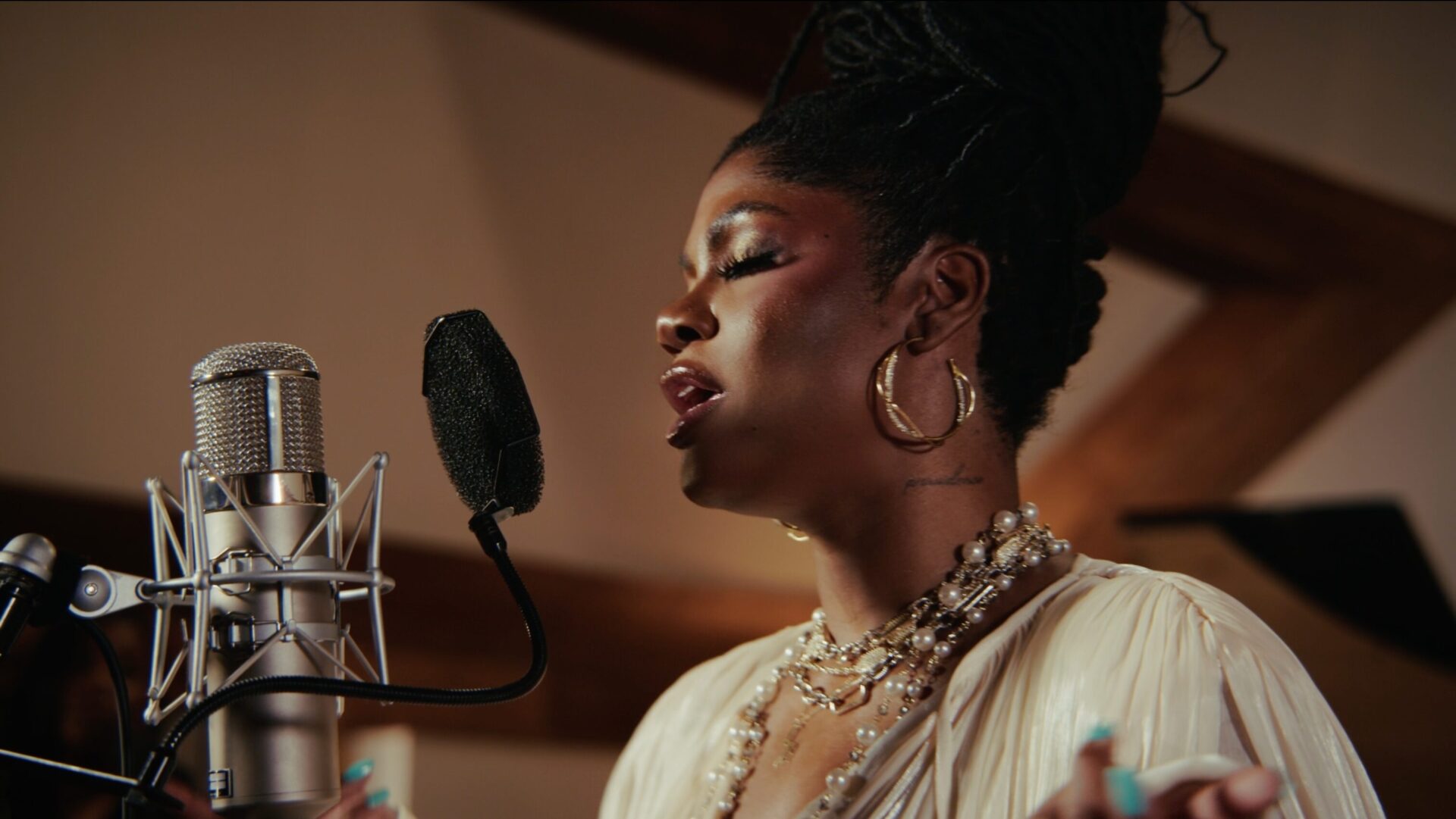 Imani Beau Wants Music to Feel Human Again With The Release Of ‘Home’